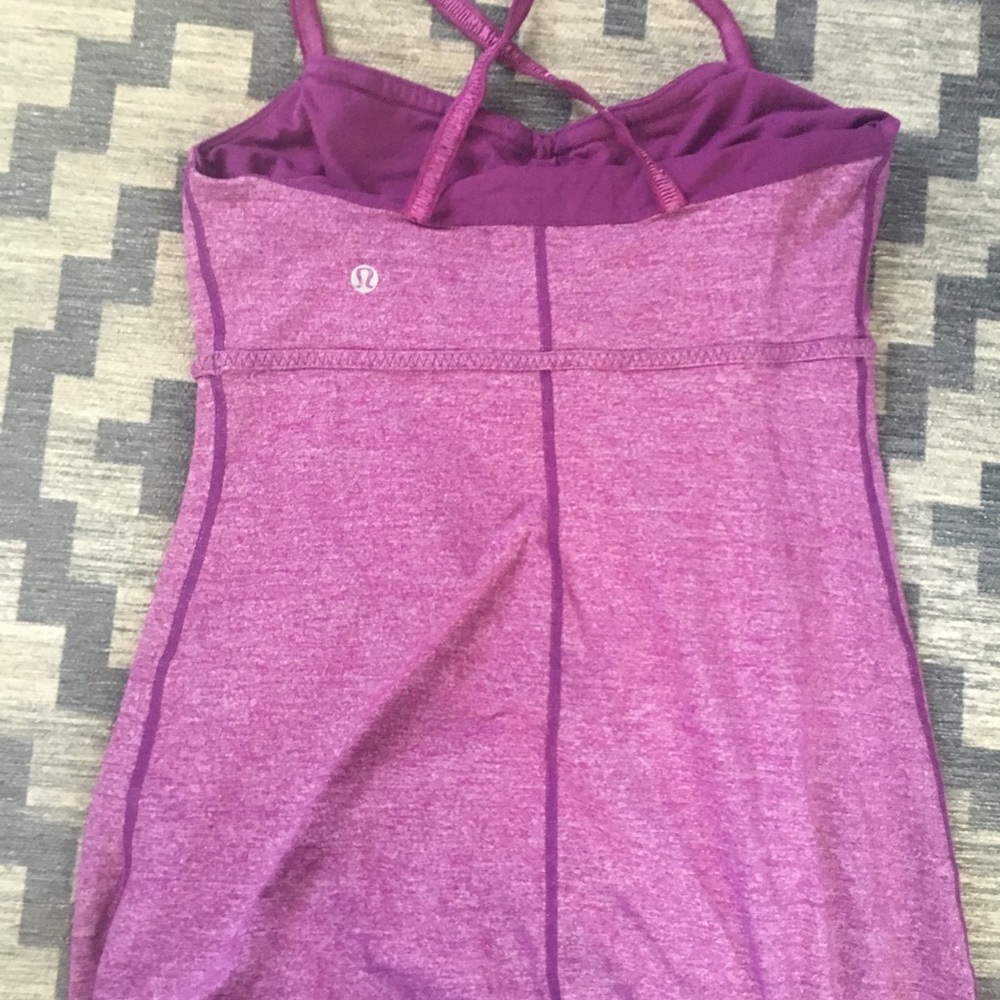 Lululemon tank